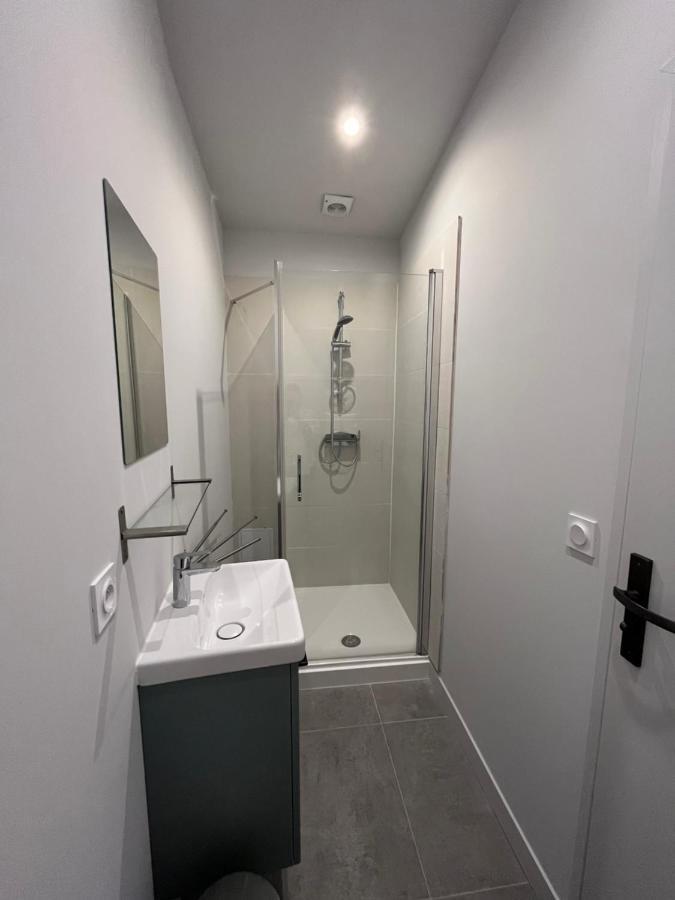 Chez Oma I 1 Appartement Independant Opi I 3 Chambres Privatives Avec Salle D Eau Et Salon Commun Cuisine Commune Wc Commun Patio Commun Авиньон Экстерьер фото